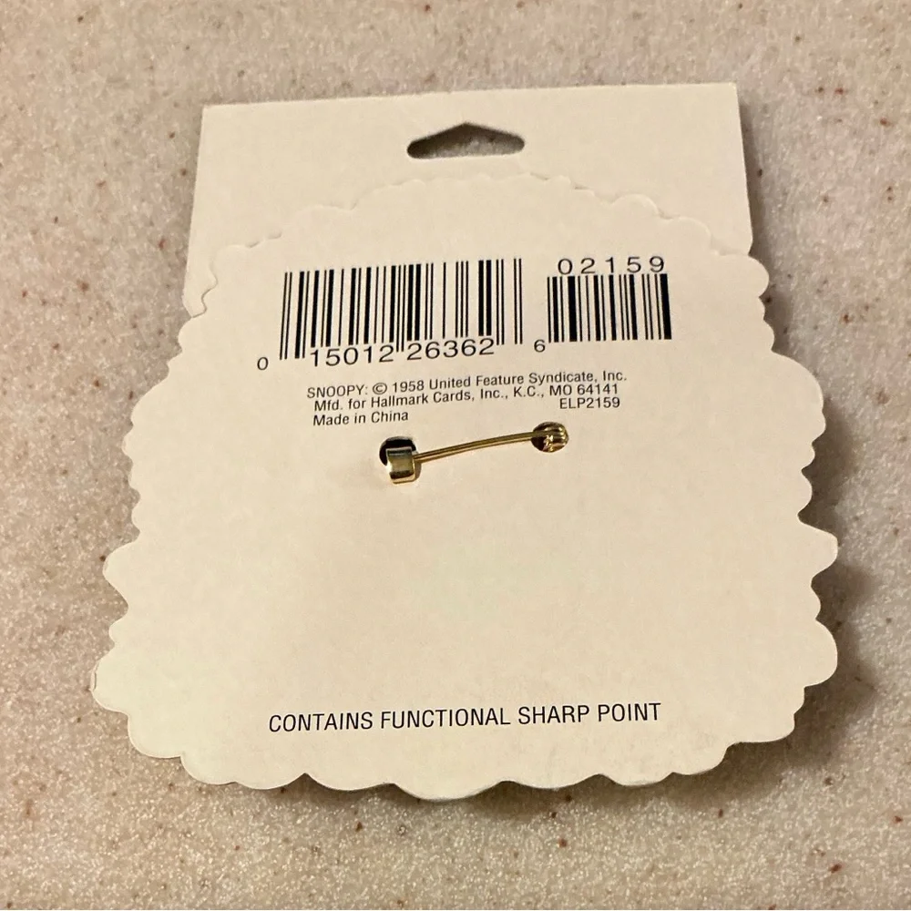 Hallmark Snoopy Easter Pin - White and Yellow 1958